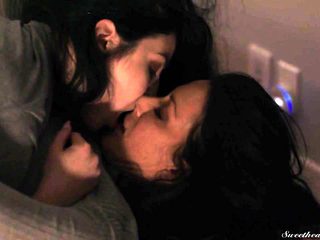 Brunette lesbian momma takes control over her blonde babe