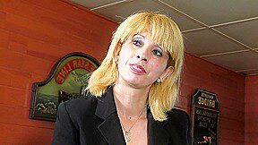 Feline’s thick fur covering on its vulva region, numerical identifier 6199